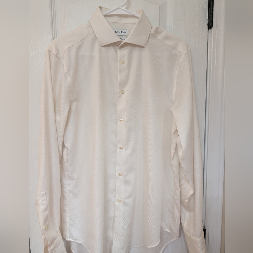 Calvin Klein Men's Slim Fit Performance  Dress Shirt- Ivory